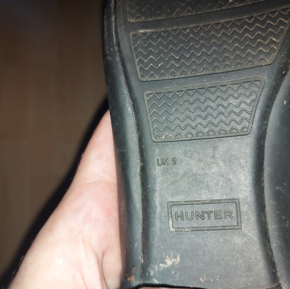 Hunter Black Flats - Picture 7 of 7